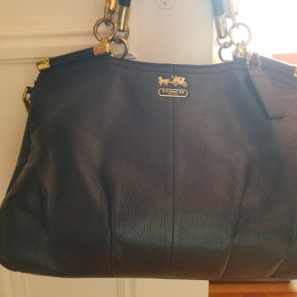 Gently Used Coach purse and matching wallet - Picture 2 of 3